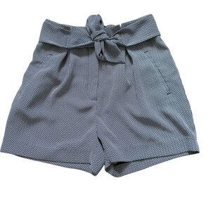 Women's H&M Shorts Size 6 Blue White Geometric Patterned High Waisted